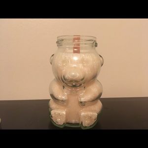 Blueberry cheesecake bear candle